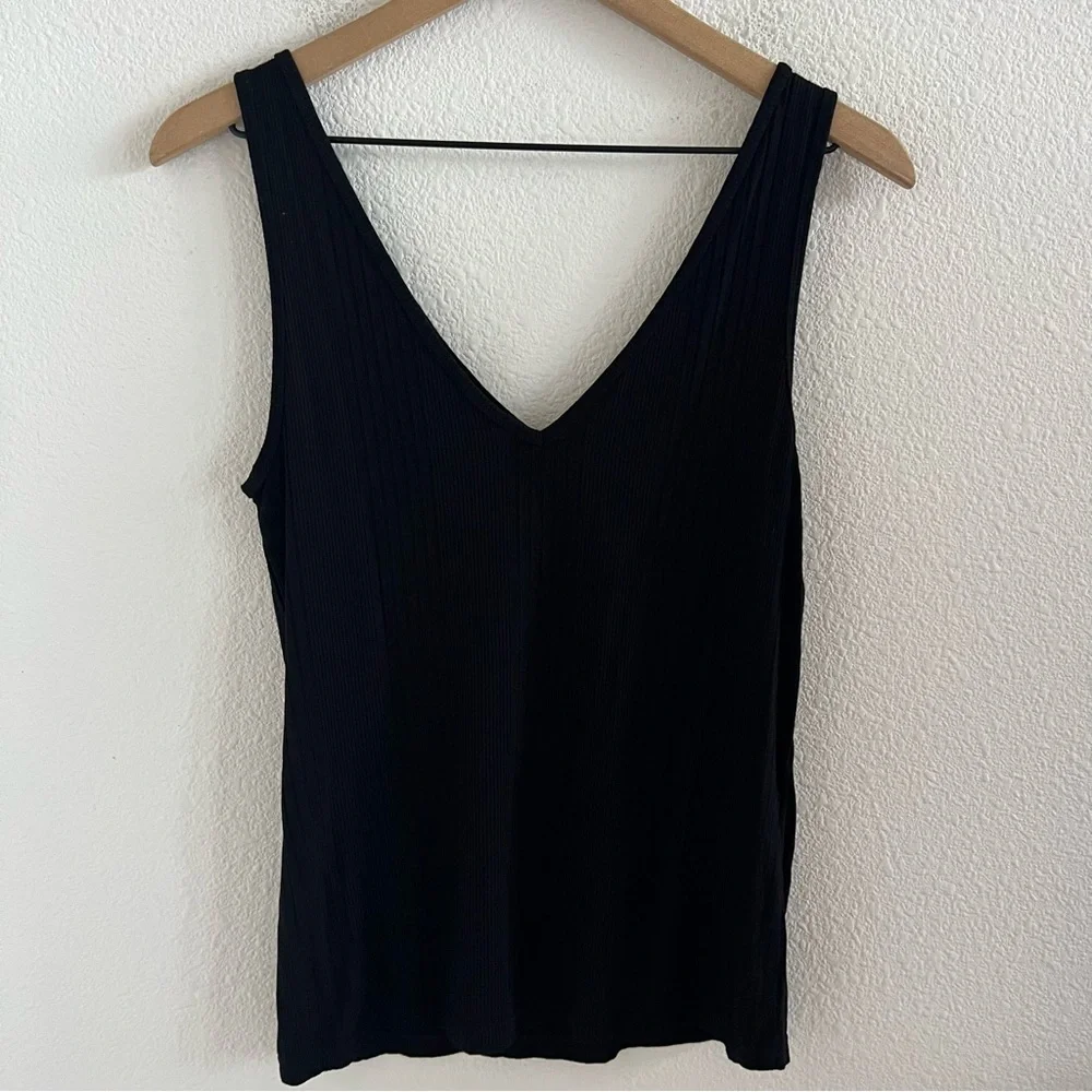 Gap, Banana Republic, A New Days Tops Medium Lot of Three Wardrobe Basics - Picture 4 of 11